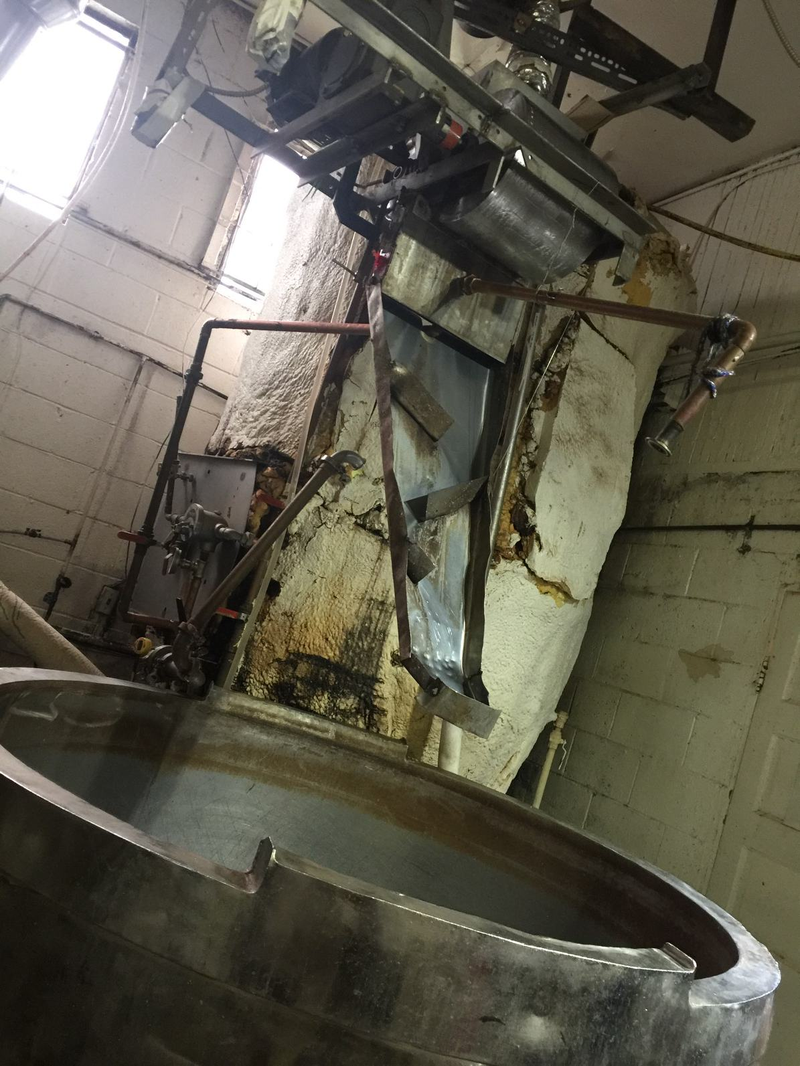 Illustration for article titled Went to a Brewery, Found a Lupo 3L